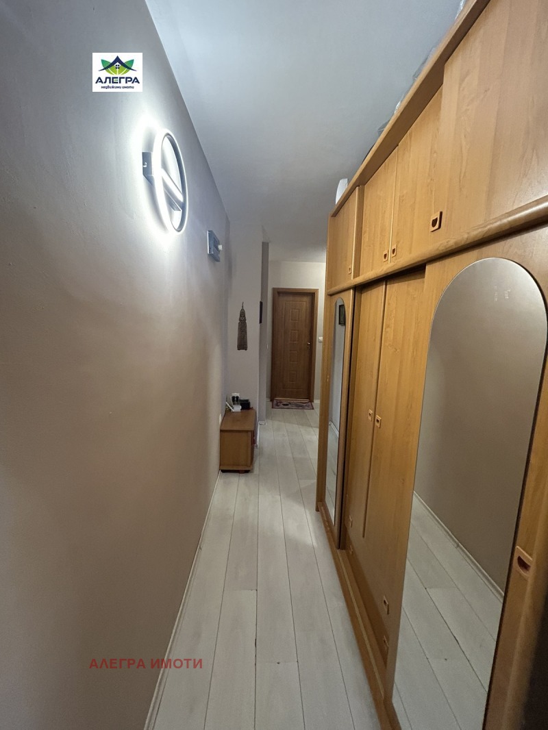 Продава 3-СТАЕН, гр. Пазарджик, Идеален център, снимка 8 - Апартаменти - 53562078