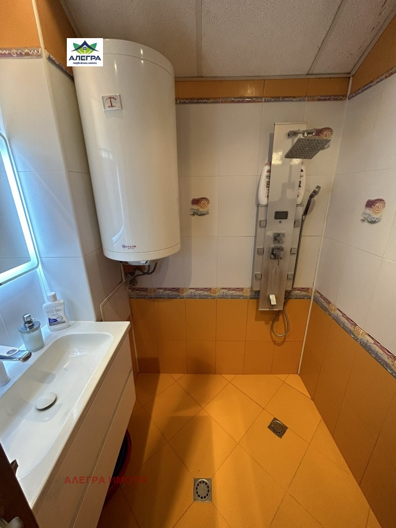 Продава 3-СТАЕН, гр. Пазарджик, Идеален център, снимка 6 - Апартаменти - 53562078