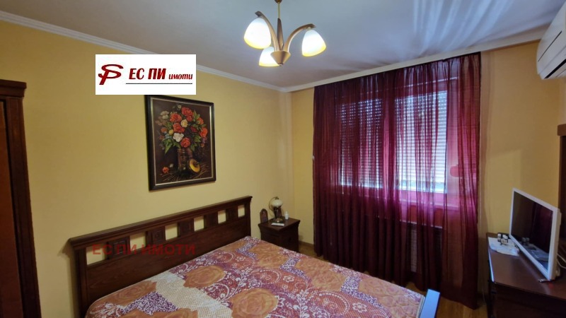 Продава  Многостаен град Русе , Център , 154 кв.м | 29783133 - изображение [6]