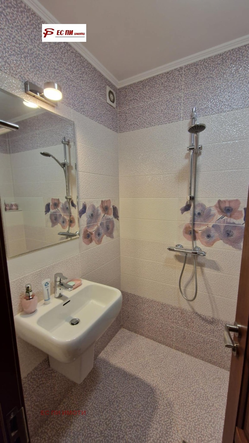 Продава  Многостаен град Русе , Център , 154 кв.м | 29783133 - изображение [12]