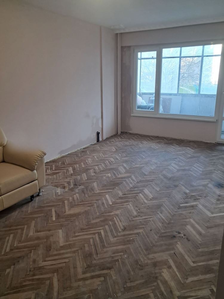 Продава 3-СТАЕН, гр. Варна, Владислав Варненчик 1