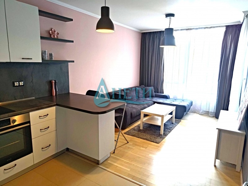 Продава 3-СТАЕН, гр. София, Младост 1, снимка 2 - Апартаменти - 56390243