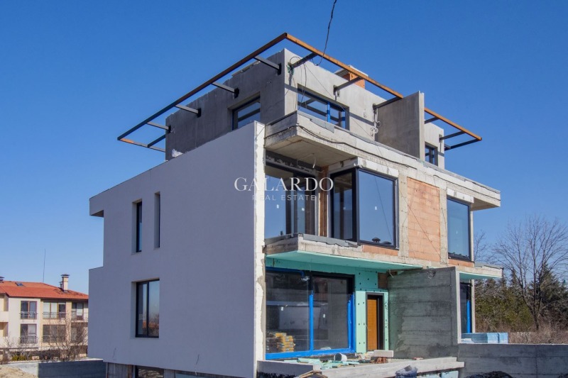 En venta  Casa Sofia , Dragalevtsi , 294 metros cuadrados | 76828620