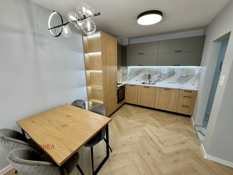 Продава  2-стаен град Пловдив , Остромила , 68 кв.м | 89281585 - изображение [3]