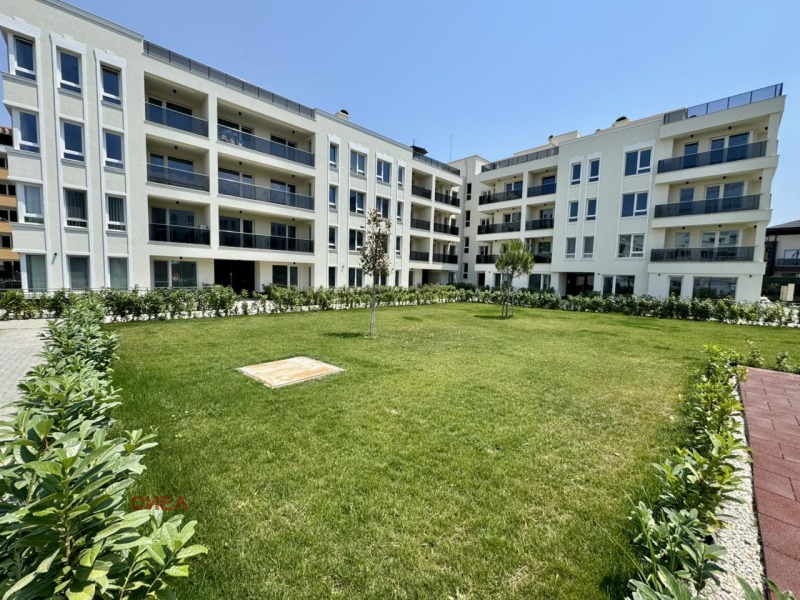 Продава  2-стаен град Пловдив , Остромила , 68 кв.м | 89281585 - изображение [12]