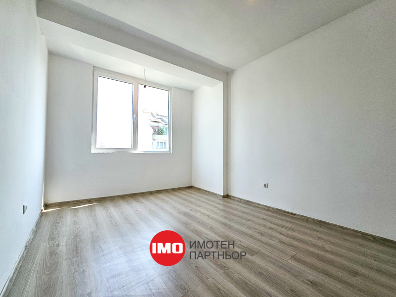 Продаја  2 спаваће собе Бургас , Вазраждане , 67 м2 | 83279292 - слика [3]