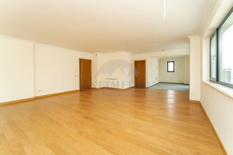 Продава 4-СТАЕН, гр. София, Лозенец, снимка 4 - Апартаменти - 52246192