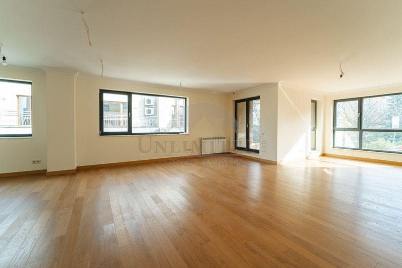 Продава 4-СТАЕН, гр. София, Лозенец, снимка 2 - Апартаменти - 52246192