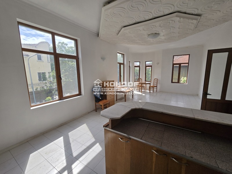 Til salg  Hus Gulv Plovdiv , Tsentar , 92 kvm | 46781092 - billede [2]