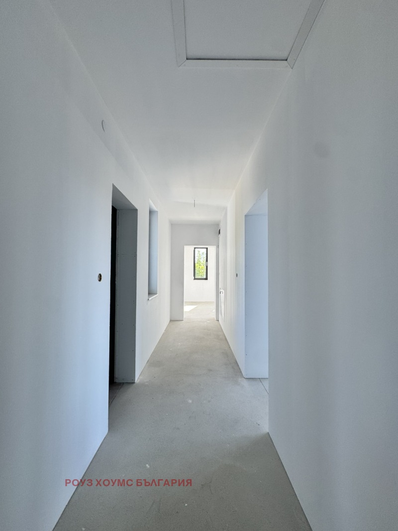 Продава  Къща град Пловдив , Остромила , 300 кв.м | 56264029 - изображение [13]