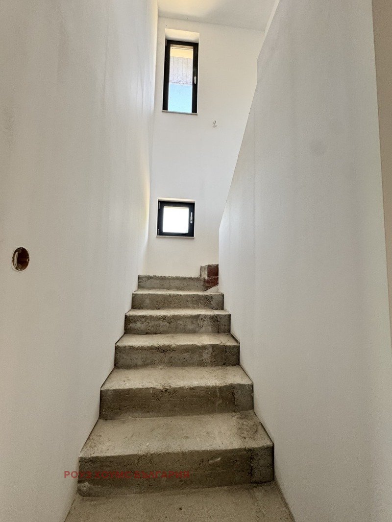 Продава  Къща град Пловдив , Остромила , 300 кв.м | 56264029 - изображение [12]