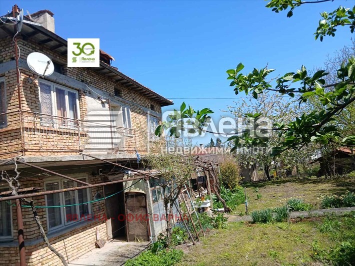 Продава КЪЩА, с. Искър, област Варна, снимка 2 - Къщи - 55505313