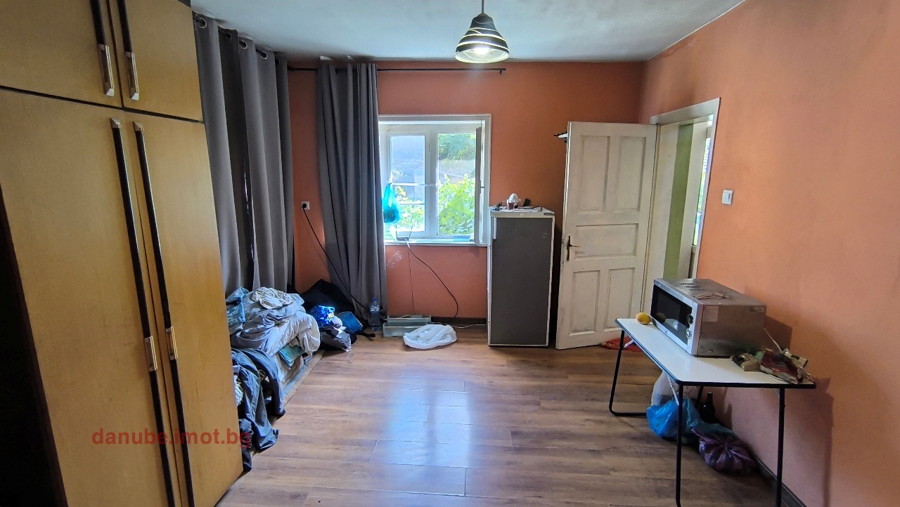 Продава КЪЩА, с. Костанденец, област Разград, снимка 8 - Къщи - 55741146