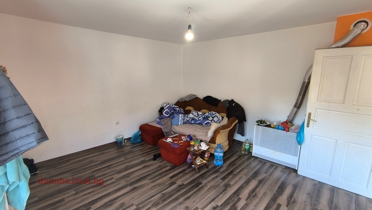 Продава КЪЩА, с. Костанденец, област Разград, снимка 7 - Къщи - 55741146