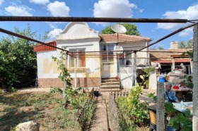 Продава къща област Варна с. Оборище - [1] 