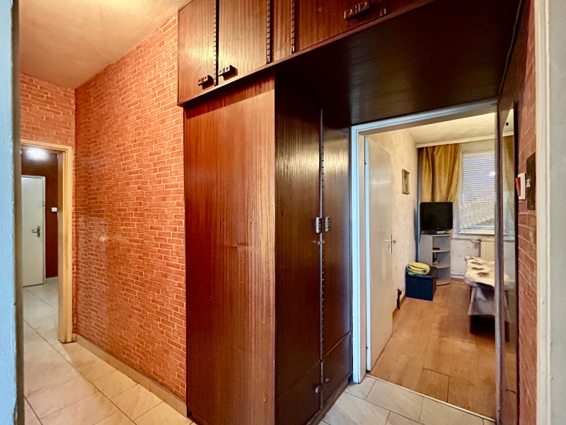 Продава 3-СТАЕН, гр. София, Красна поляна 2, снимка 7 - Апартаменти - 52736466