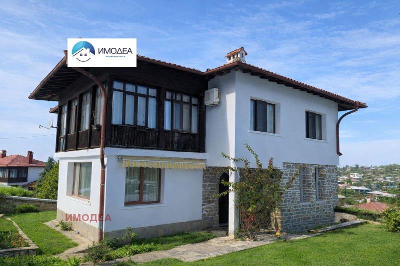 Продава КЪЩА, с. Арбанаси, област Велико Търново