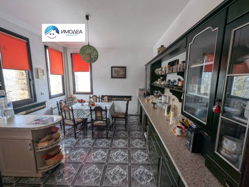 Продава КЪЩА, с. Арбанаси, област Велико Търново, снимка 13 - Къщи - 53421689