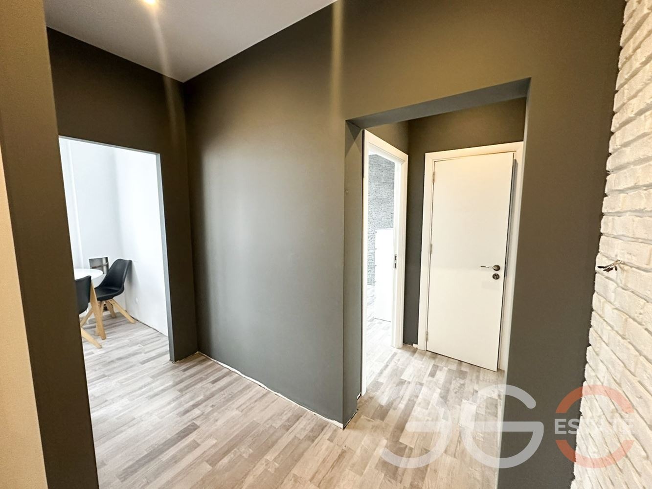 Продава 3-СТАЕН, гр. Варна, Младост 2, снимка 13 - Апартаменти - 54050447