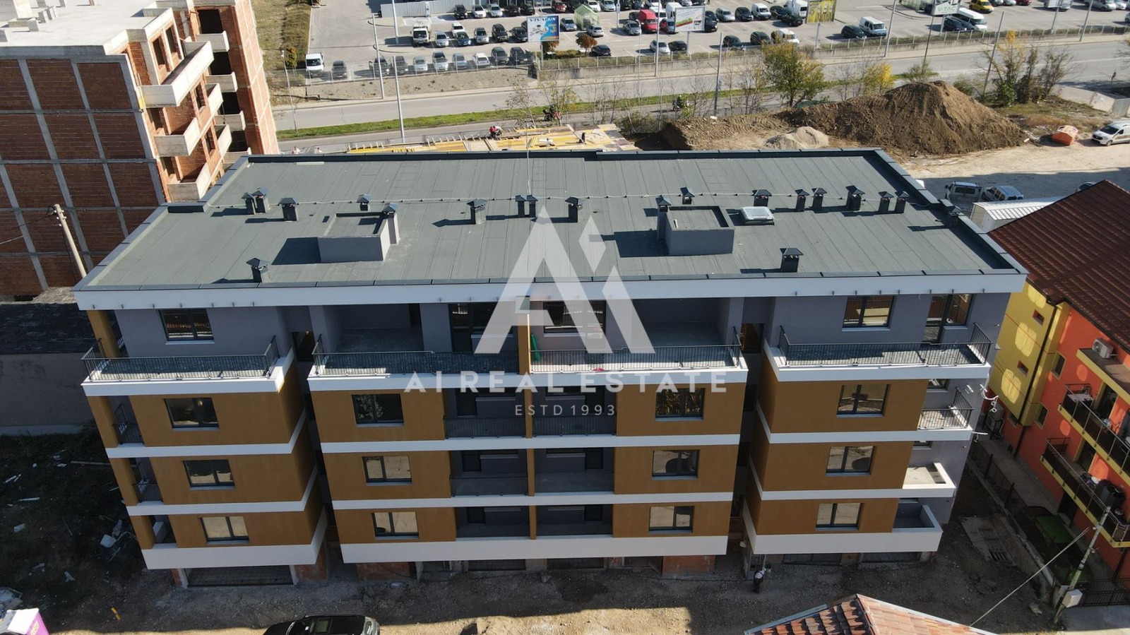 Продава ГАРАЖ, ПАРКОМЯСТО, гр. Плевен, Широк център, снимка 6 - Гаражи и паркоместа - 55176728
