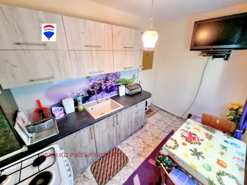For Sale  1 bedroom Ruse , Druzhba 3 , 64 sq.m | 36471887