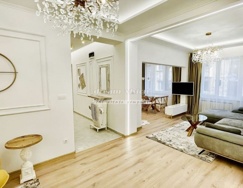 For Sale  2 bedroom Sofia , Tsentar , 115 sq.m | 11664967 - image [2]