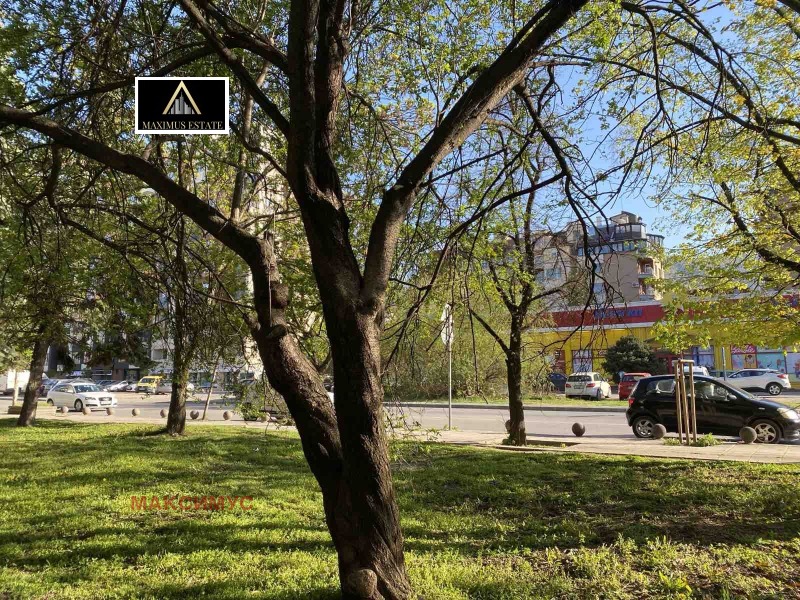 Продава 3-СТАЕН, гр. София, Гоце Делчев