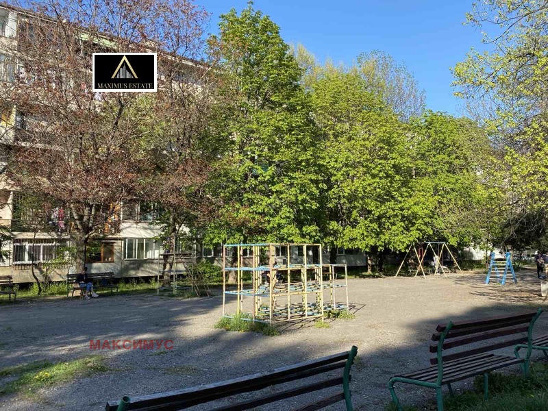 Продава 3-СТАЕН, гр. София, Гоце Делчев, снимка 3 - Апартаменти - 52796536