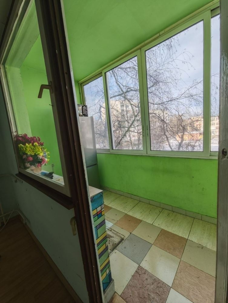 Продава 3-СТАЕН, гр. София, Дианабад, снимка 2 - Апартаменти - 53744217