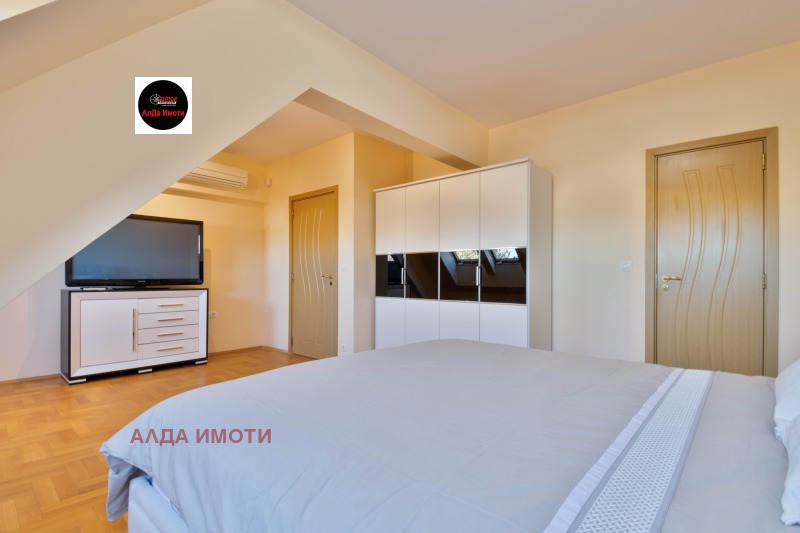 Продава  4-стаен град София , Бъкстон , 225 кв.м | 45368250 - изображение [7]