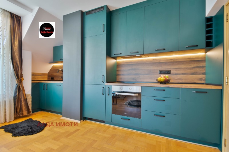 Продава  4-стаен град София , Бъкстон , 225 кв.м | 45368250 - изображение [2]