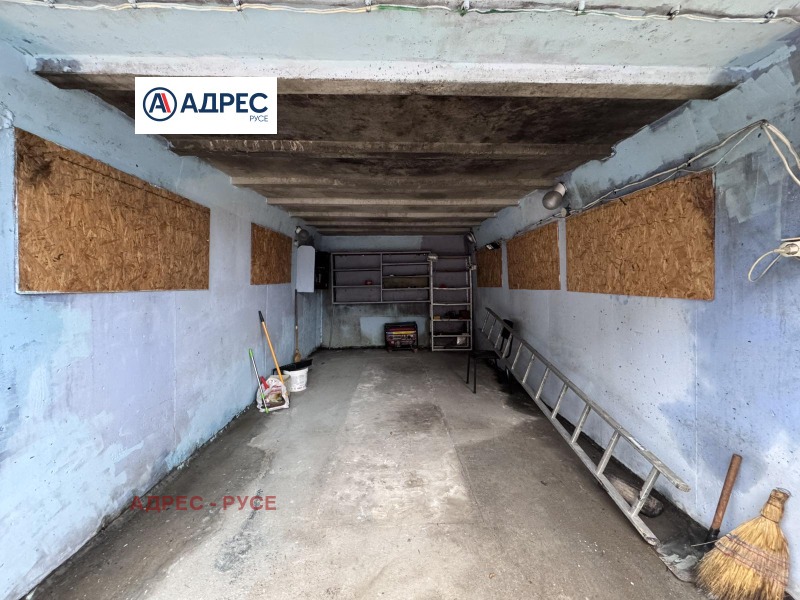Продава ГАРАЖ, ПАРКОМЯСТО, гр. Русе, Чародейка - Юг