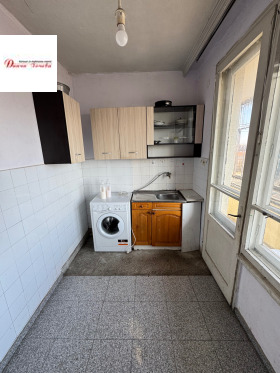 2 sypialnie Centar, Burgas 5