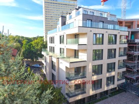 Bérlakás Iztok, Sofia