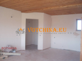 Casa Seltse, regione Dobrič 9