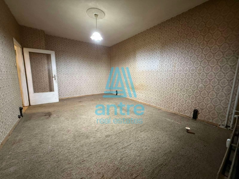 Продава 2-СТАЕН, гр. София, Дружба 2, снимка 2 - Апартаменти - 53517635