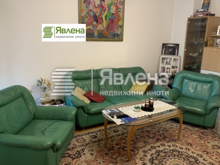 Продава 3-СТАЕН, гр. София, Борово, снимка 2 - Апартаменти - 52632704