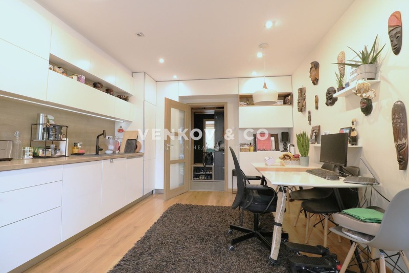 Продава 3-СТАЕН, гр. София, Хиподрума, снимка 2 - Апартаменти - 53417989