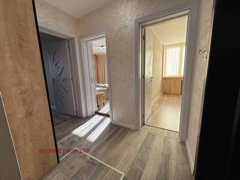 Продава 3-СТАЕН, гр. Стара Загора, Ремиза, снимка 2 - Апартаменти - 52801641