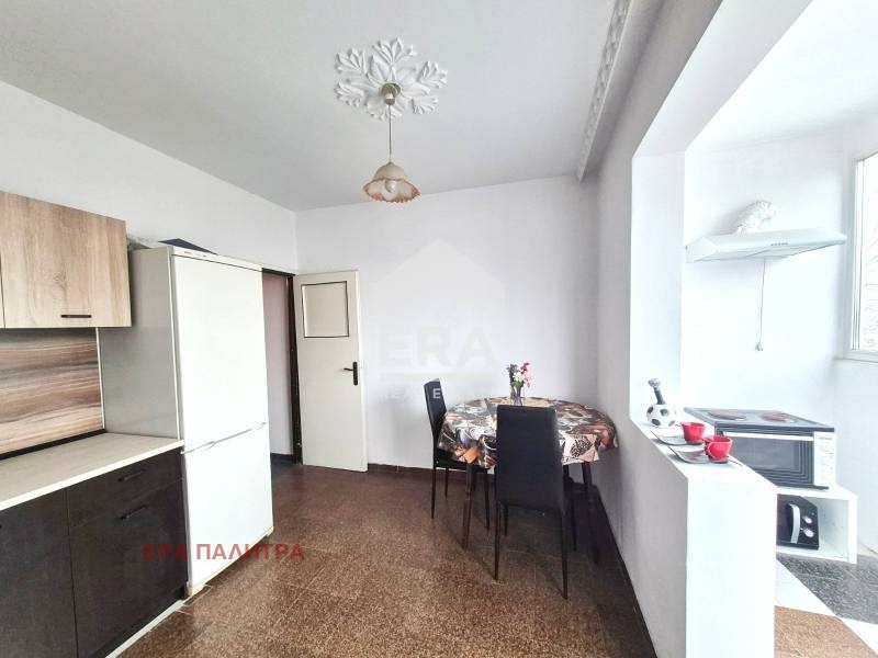 Продава 3-СТАЕН, гр. Бургас, Възраждане, снимка 5 - Апартаменти - 54686193