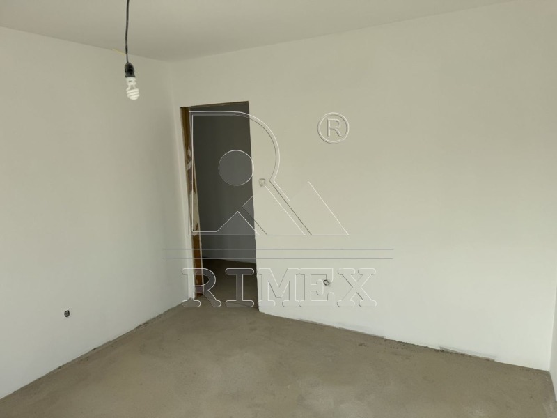 Продава КЪЩА, с. Цалапица, област Пловдив, снимка 4 - Къщи - 52272366