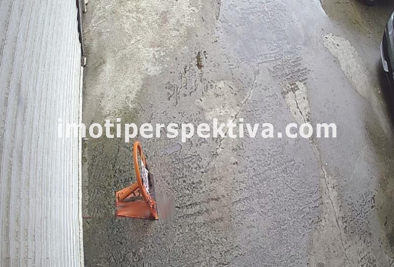 Продава ГАРАЖ, ПАРКОМЯСТО, гр. Пловдив, Кършияка