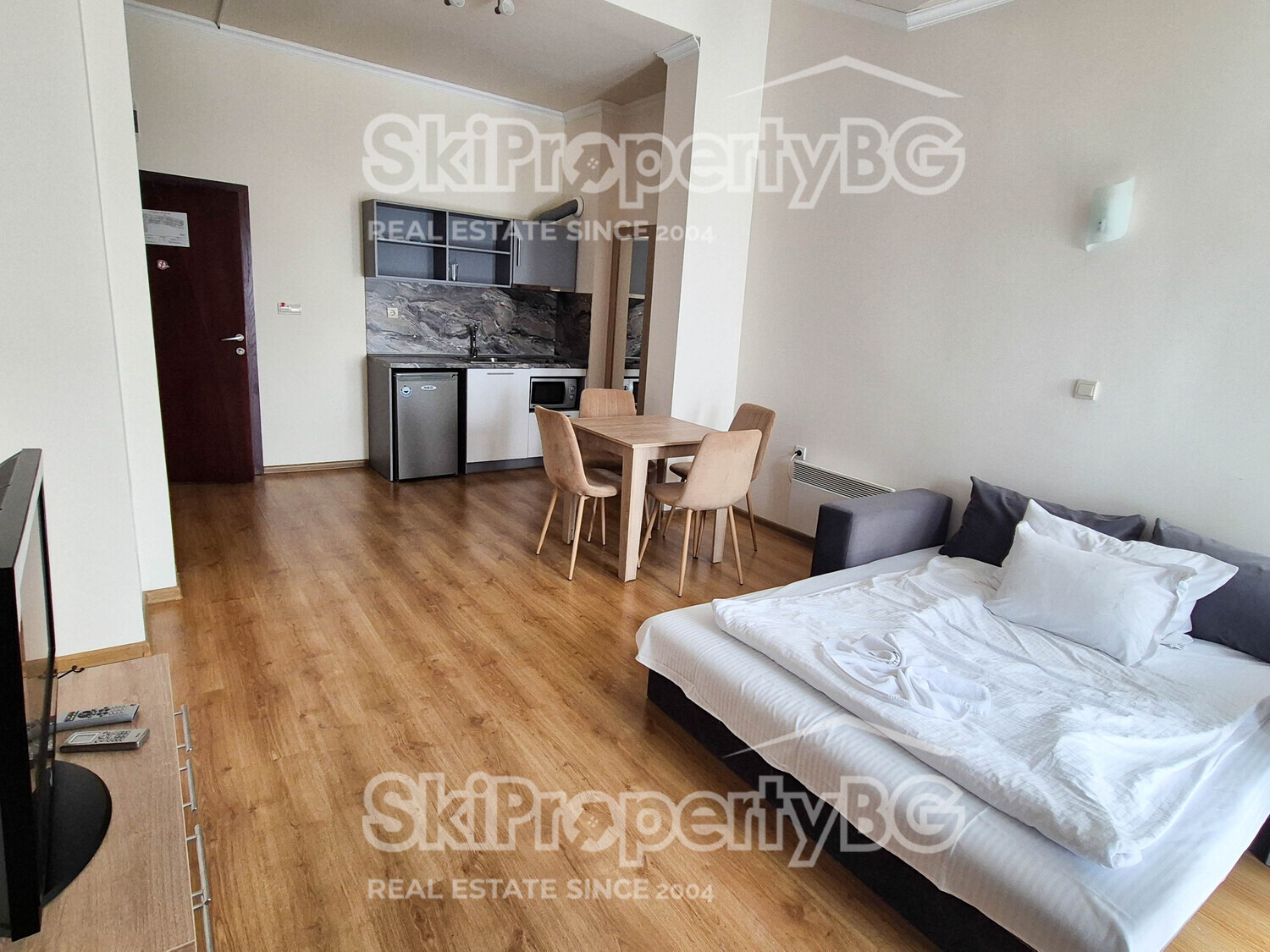 Продава 2-СТАЕН, гр. Разлог, област Благоевград, снимка 2 - Апартаменти - 53603613