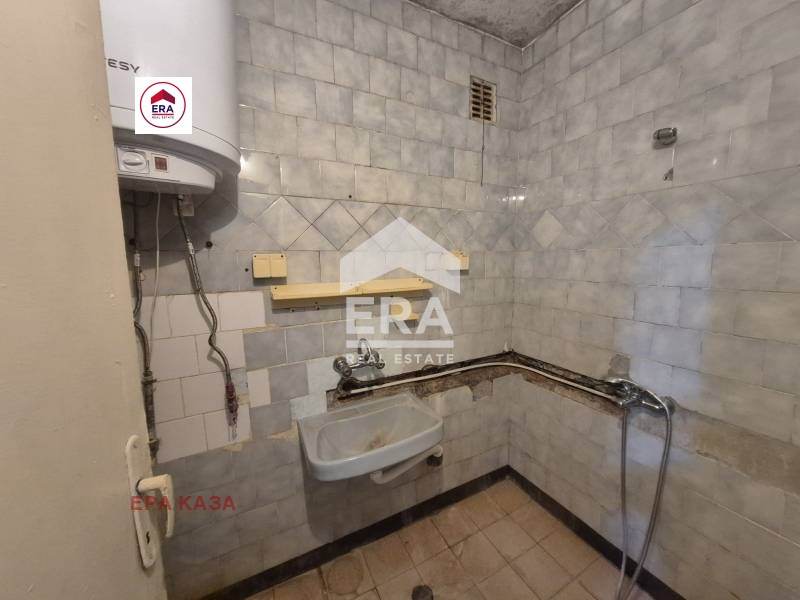 Продава 2-СТАЕН, гр. Сливен, Даме Груев, снимка 9 - Апартаменти - 55394253