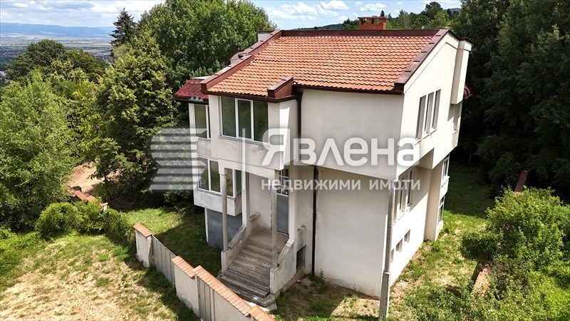 Продава КЪЩА, гр. София, с. Бистрица, снимка 2 - Къщи - 55632757