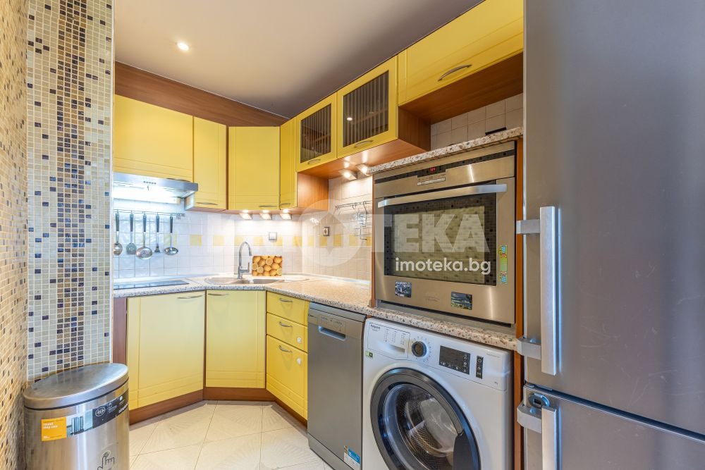Продава 3-СТАЕН, гр. Варна, Център, снимка 3 - Апартаменти - 56269004
