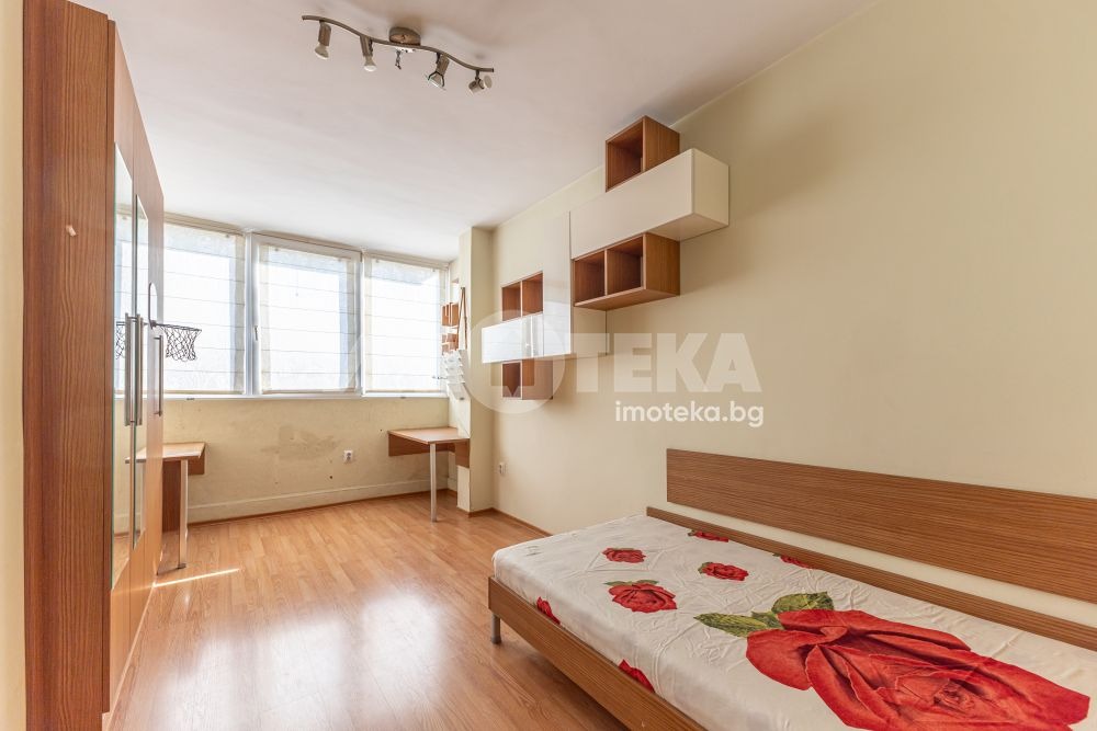 Продава 3-СТАЕН, гр. Варна, Център, снимка 7 - Апартаменти - 56269004