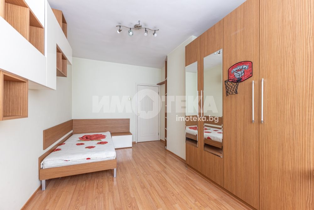 Продава 3-СТАЕН, гр. Варна, Център, снимка 14 - Апартаменти - 56269004