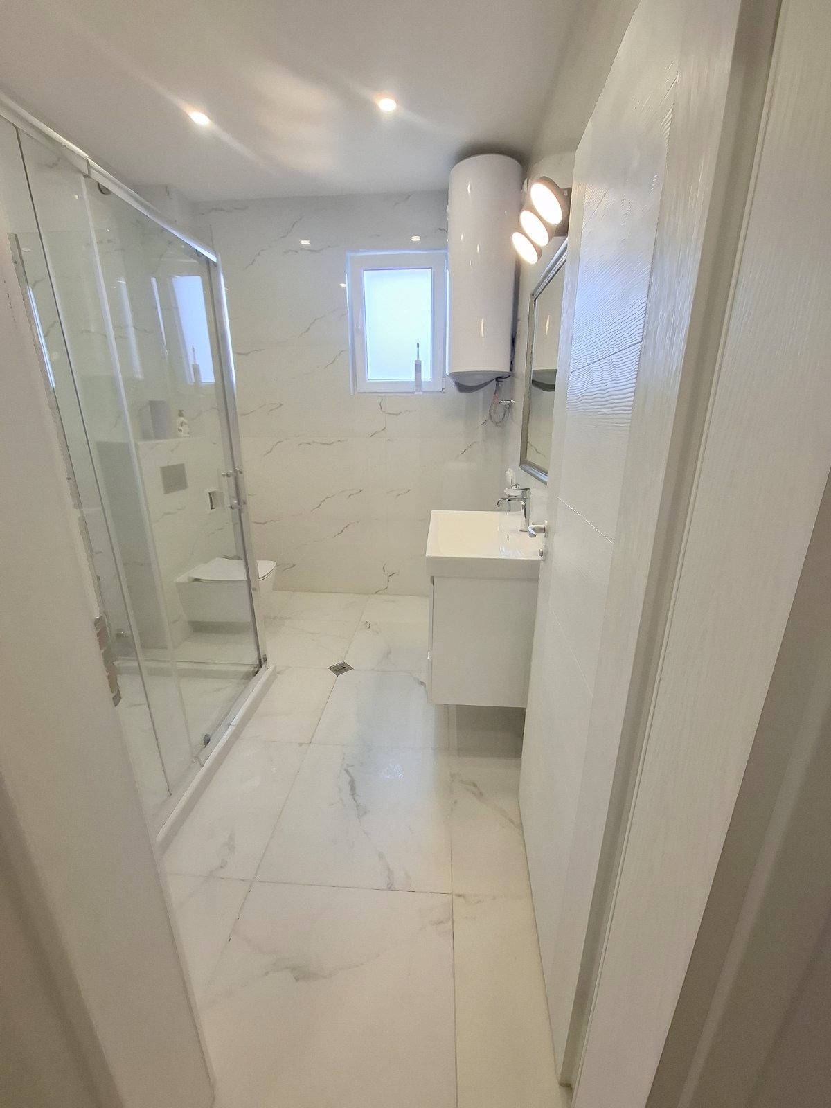 Продава ЕТАЖ ОТ КЪЩА, гр. София, Орландовци, снимка 6 - Етаж от къща - 53918568