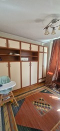 Продава ЕТАЖ ОТ КЪЩА, град Русе, Родина 1 • 140000 € • 35008298 — Holmes.bg